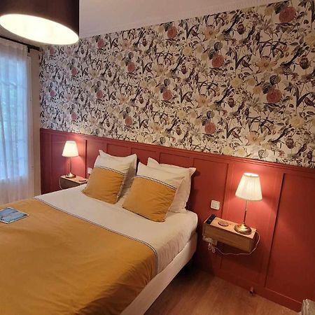 A L'Ombre De La Treille -Proche Saint-Emilion Bed & Breakfast Exterior foto