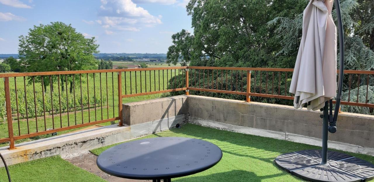 A L'Ombre De La Treille -Proche Saint-Emilion Bed & Breakfast Exterior foto